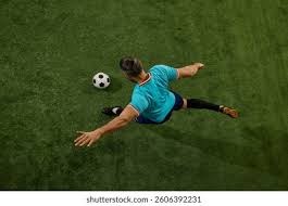 球星赛后把奖杯给队友，太暖心